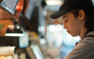 Connecting the Dots: How Integrated Workforce, Payroll and BI Systems Drive QSR Profitability